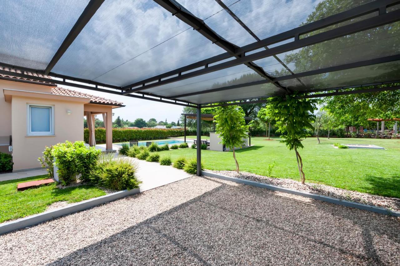 Villa Mila Ровінь Екстер'єр фото